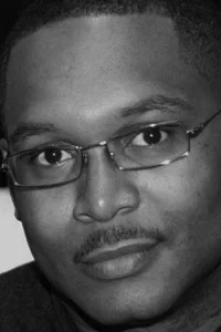 Adrien Beard Yönetmen Profil Görseli