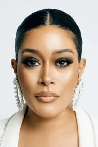 Adunni Ade Oyuncu Profil Görseli