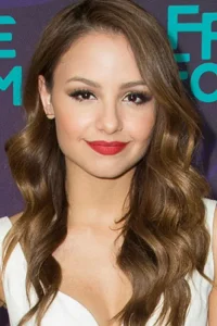 Aimee Carrero Oyuncu Profil Görseli