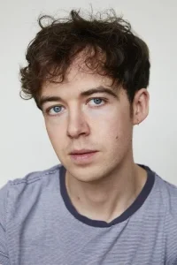 Alex Lawther Oyuncu Profil Görseli