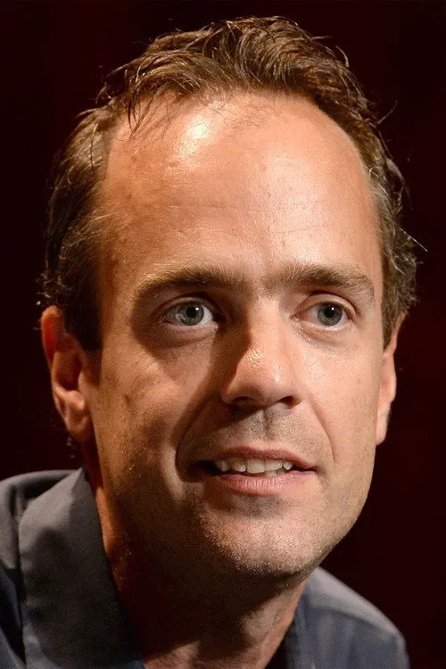 Alex Rudzinski Yönetmen Profil Görseli