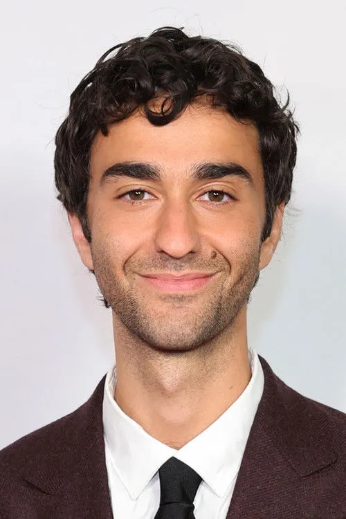 Alex Wolff Oyuncu Profil Görseli