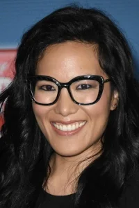 Ali Wong Oyuncu Profil Görseli