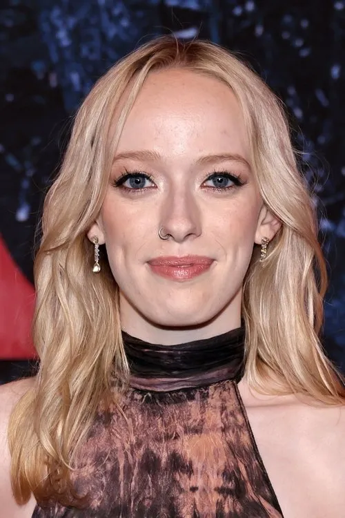 Amybeth McNulty Oyuncu Profil Görseli