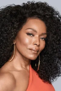 Angela Bassett Oyuncu Profil Görseli