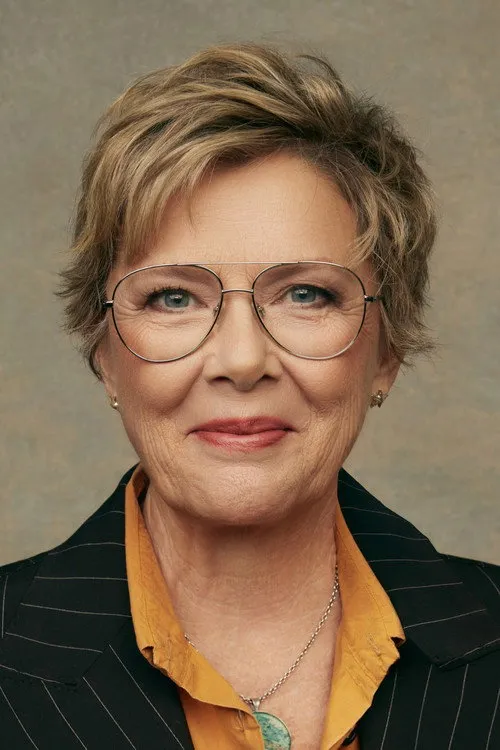 Annette Bening Oyuncu Profil Görseli