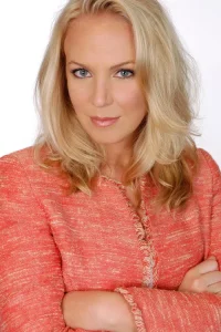 Ashley Pearson Oyuncu Profil Görseli