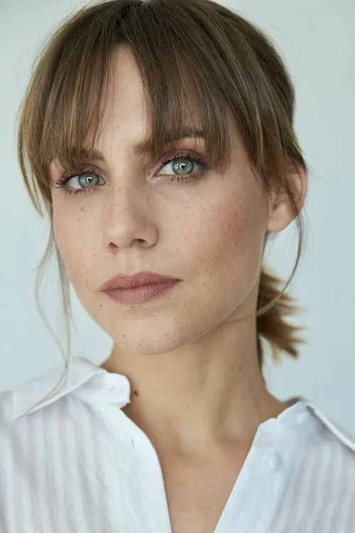 Aura Garrido Oyuncu Profil Görseli