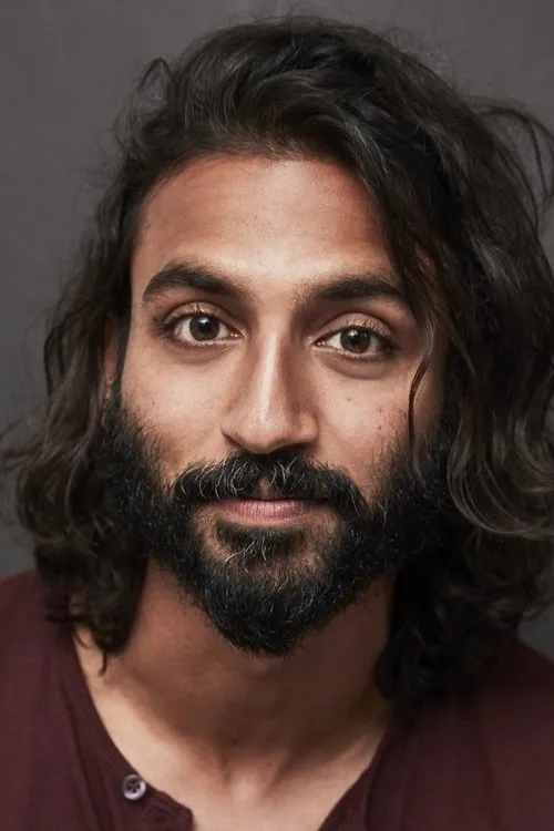 Avi Nash Oyuncu Profil Görseli