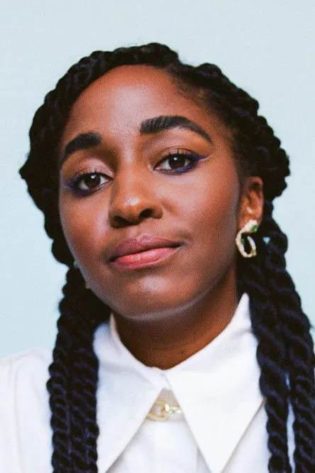 Ayo Edebiri Oyuncu Profil Görseli