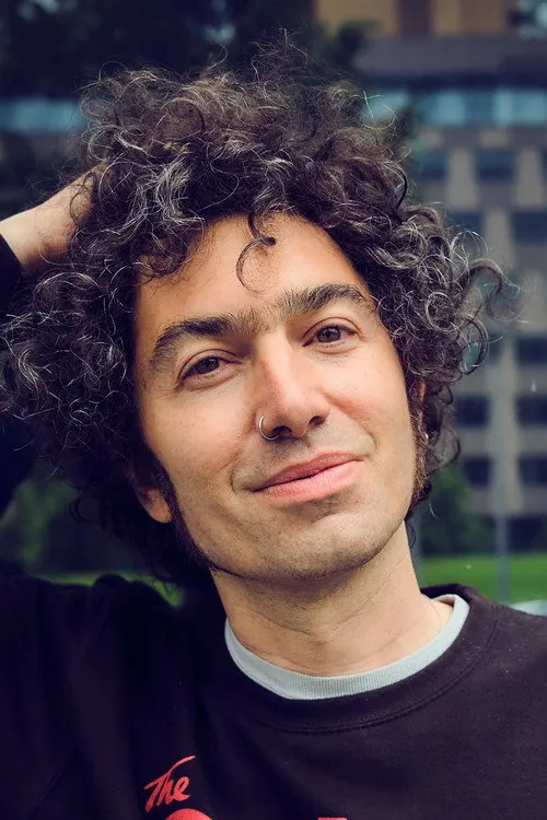 Azazel Jacobs Yönetmen Profil Görseli