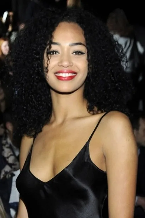 Berta Vázquez Oyuncu Profil Görseli