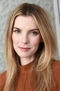 Betty Gilpin Oyuncu Profil Görseli
