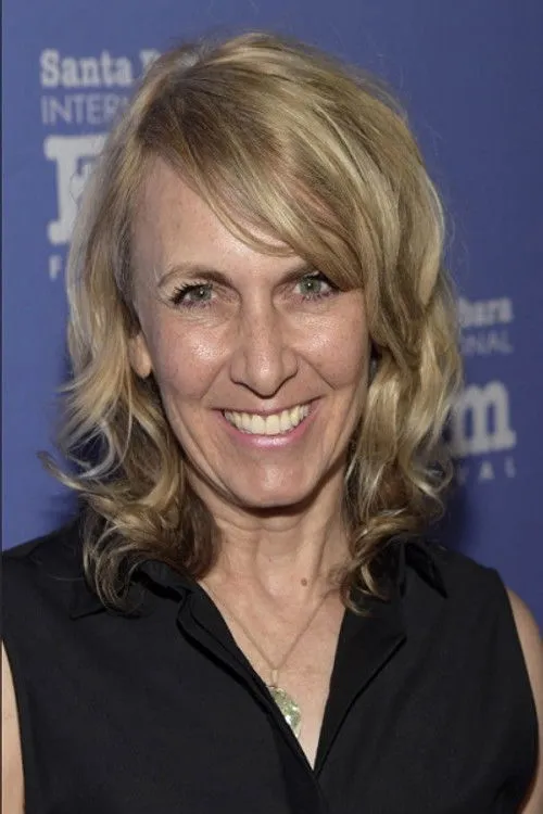 Bronwen Hughes Yönetmen Profil Görseli