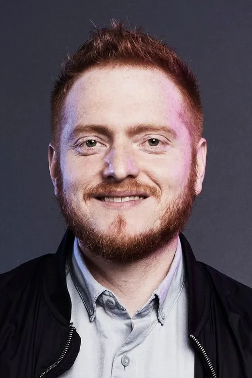 Bryan Woods Yönetmen Profil Görseli