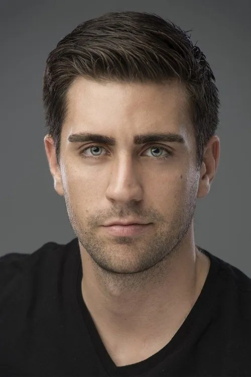 Çağlar Ertuğrul Oyuncu Profil Görseli