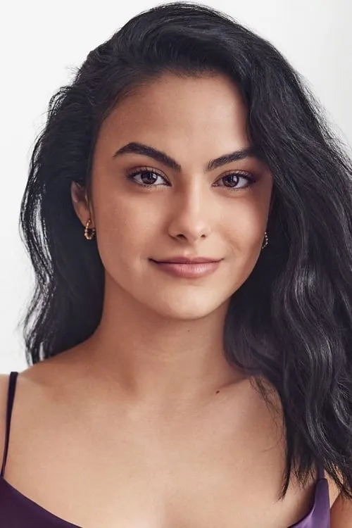 Camila Mendes Oyuncu Profil Görseli