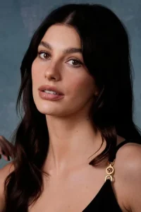 Camila Morrone Oyuncu Profil Görseli