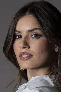 Camila Queiroz Oyuncu Profil Görseli