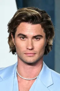 Chase Stokes Oyuncu Profil Görseli