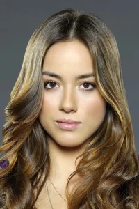 Chloe Bennet Oyuncu Profil Görseli