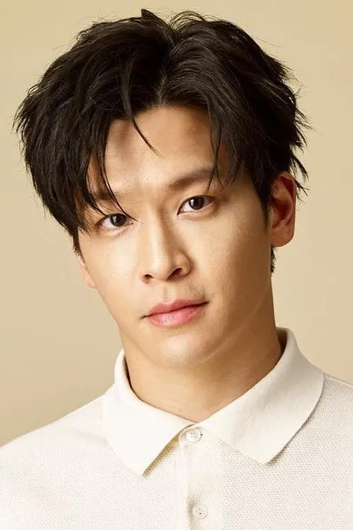 Chutavuth Pattarakampol Oyuncu Profil Görseli