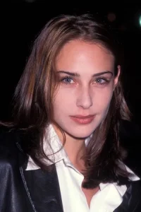 Claire Forlani Oyuncu Profil Görseli