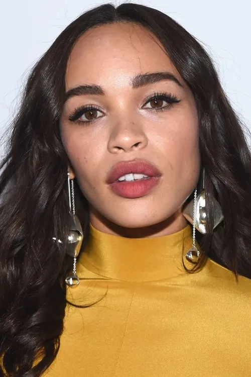 Cleopatra Coleman Oyuncu Profil Görseli