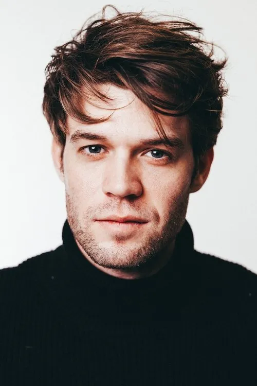 Colin Ford Oyuncu Profil Görseli