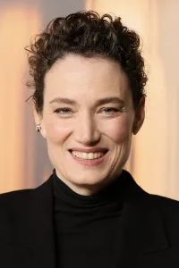 Coralie Fargeat Yönetmen Profil Görseli