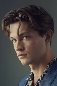 Damian Hardung Oyuncu Profil Görseli