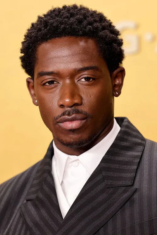 Damson Idris Oyuncu Profil Görseli
