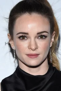 Danielle Panabaker Oyuncu Profil Görseli