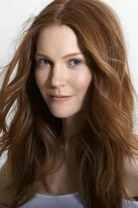 Darby Stanchfield Oyuncu Profil Görseli