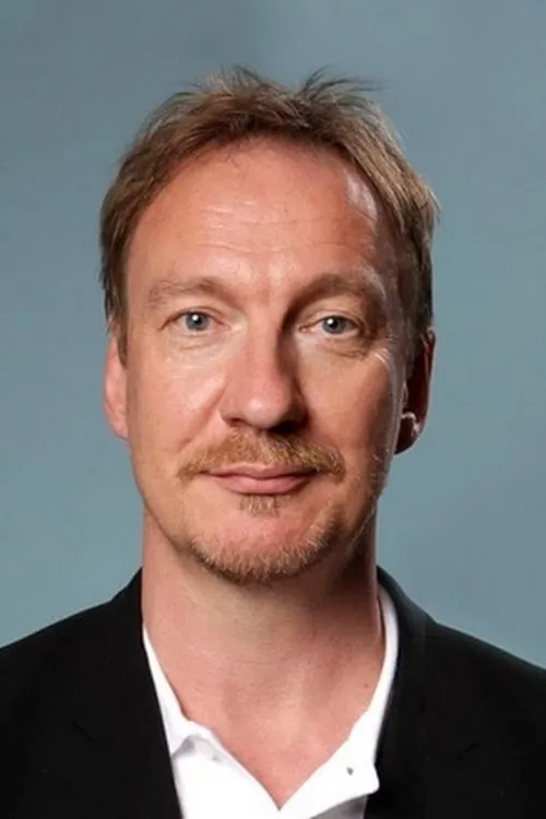 David Thewlis Oyuncu Profil Görseli