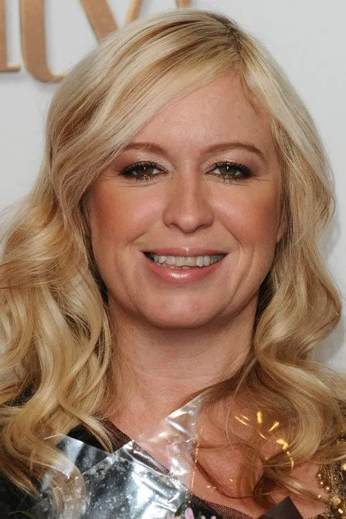 Debbie Isitt Yönetmen Profil Görseli