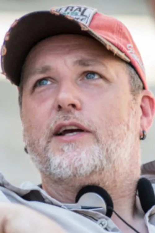 Declan O'Dwyer Yönetmen Profil Görseli