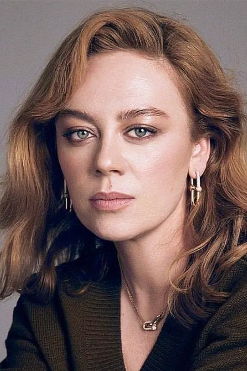 Demet Evgar Oyuncu Profil Görseli