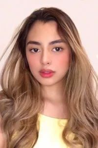 Denise Esteban Oyuncu Profil Görseli