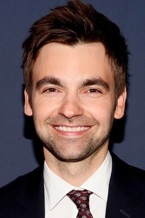 Drew Tarver Oyuncu Profil Görseli