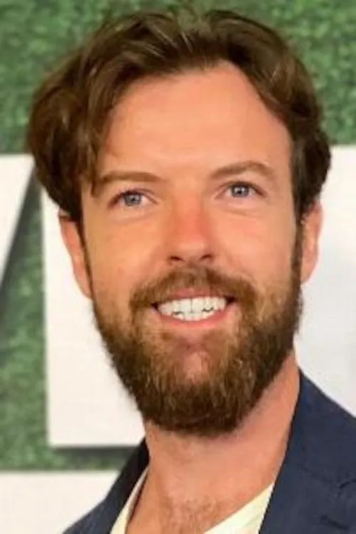 Edward Drake Yönetmen Profil Görseli