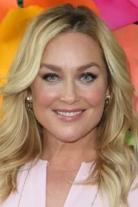 Elisabeth Röhm Yönetmen Profil Görseli