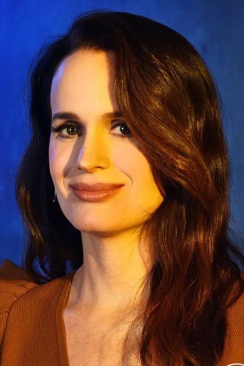 Elizabeth Reaser Oyuncu Profil Görseli