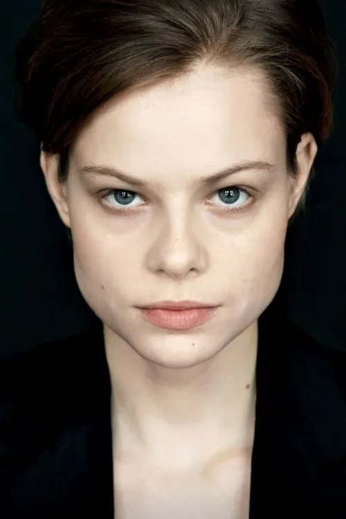 Emma Bading Oyuncu Profil Görseli