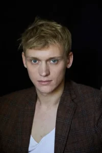 Enzo Brumm Oyuncu Profil Görseli