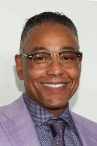 Giancarlo Esposito Oyuncu Profil Görseli