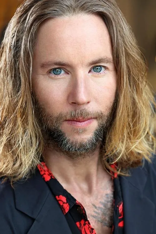 Greg Cipes Oyuncu Profil Görseli