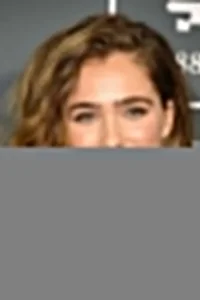 Haley Lu Richardson Oyuncu Profil Görseli
