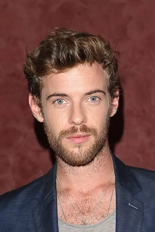 Harry Treadaway Oyuncu Profil Görseli