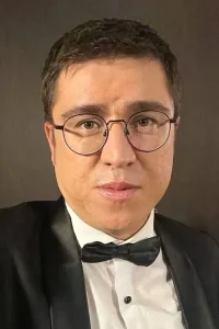 İbrahim Büyükak Yönetmen Profil Görseli